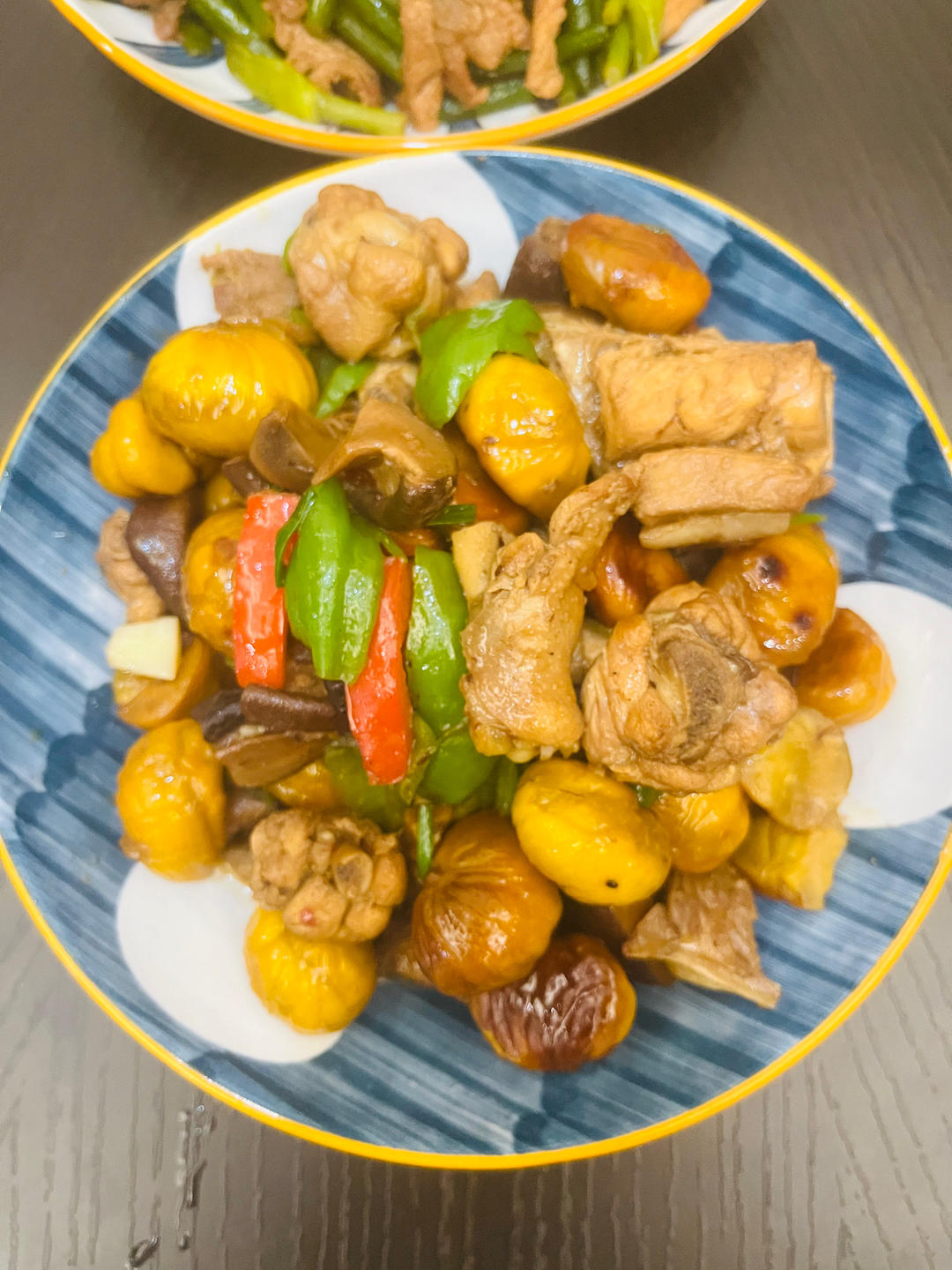 【栗子烧鸡】鸡肉都给你吃，栗子归我~
