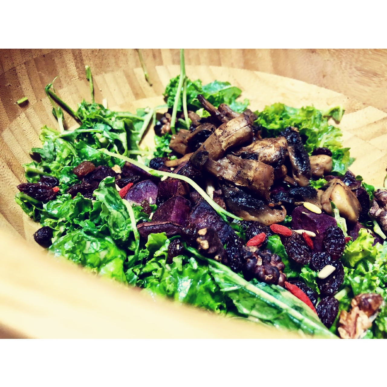 健康羽衣甘蓝沙拉 marinated kale salad-Nadia Damaso