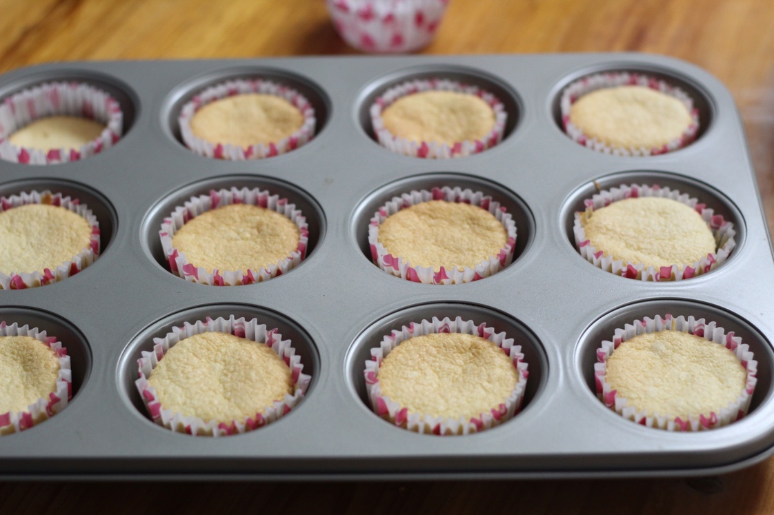 乳酪戚风小蛋糕