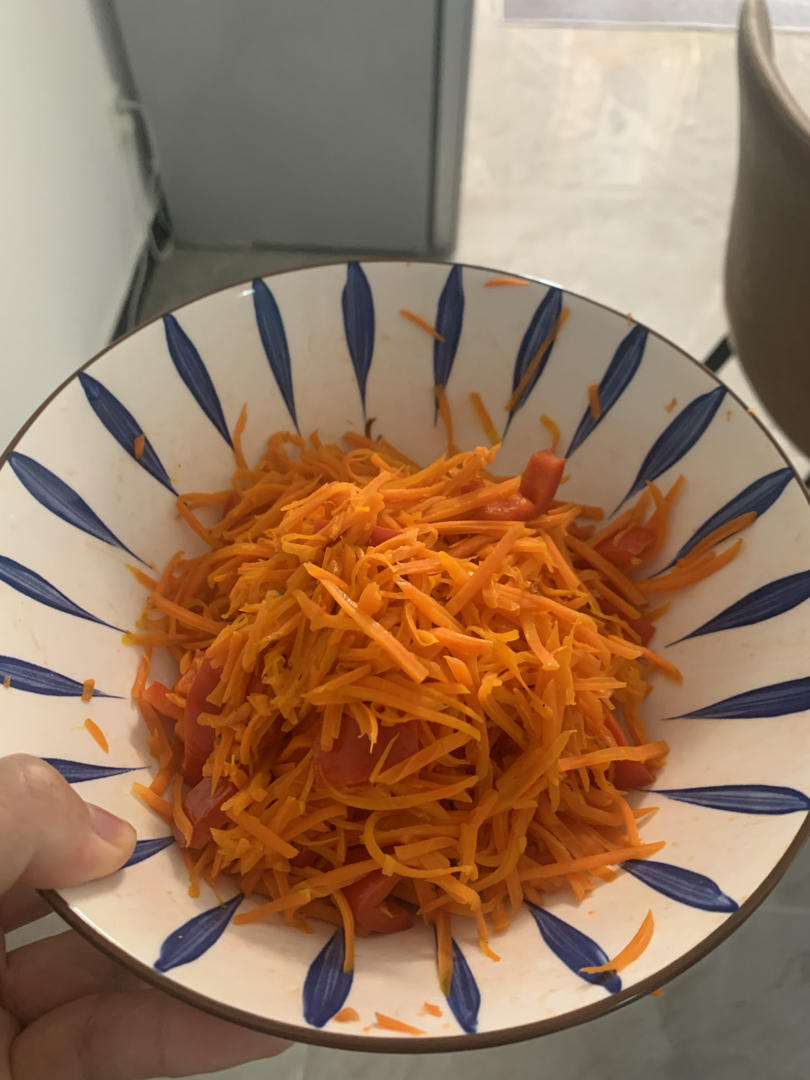 清炒胡萝卜丝