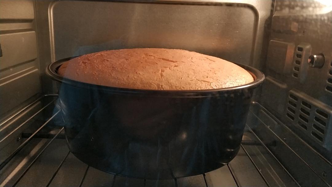 六寸戚风蛋糕(掌握这几点，做戚风就跟煮米饭一样简单)