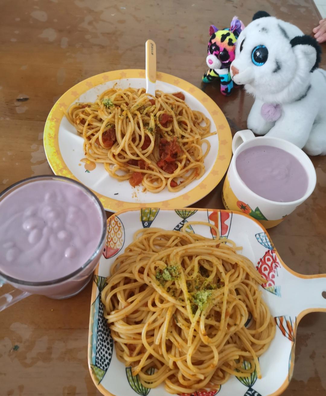 紫薯牛奶（好香！）