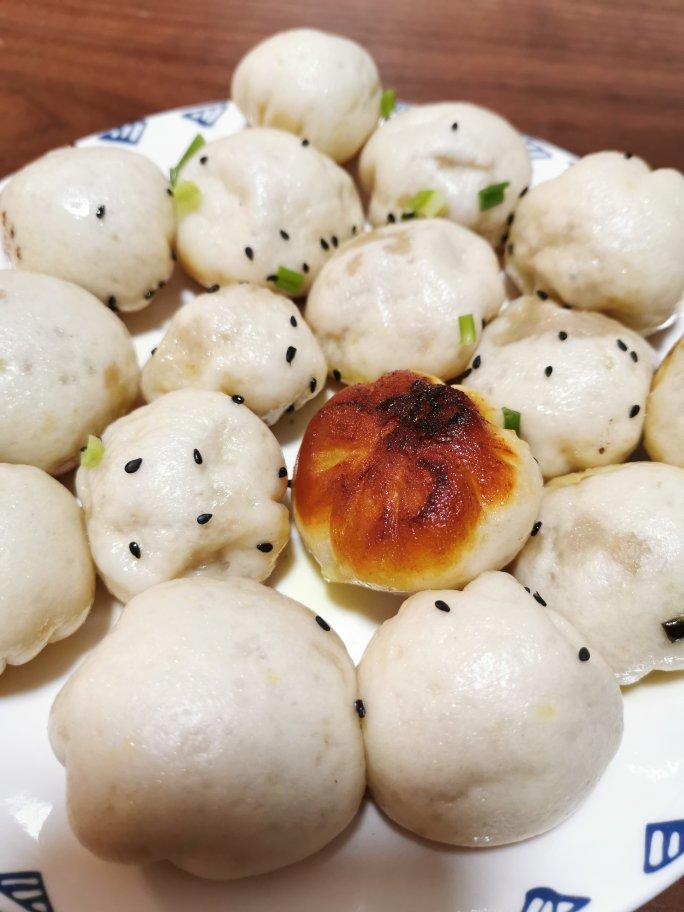 小时候的生煎包