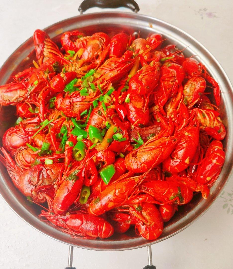 香辣小龙虾（用火锅底料）