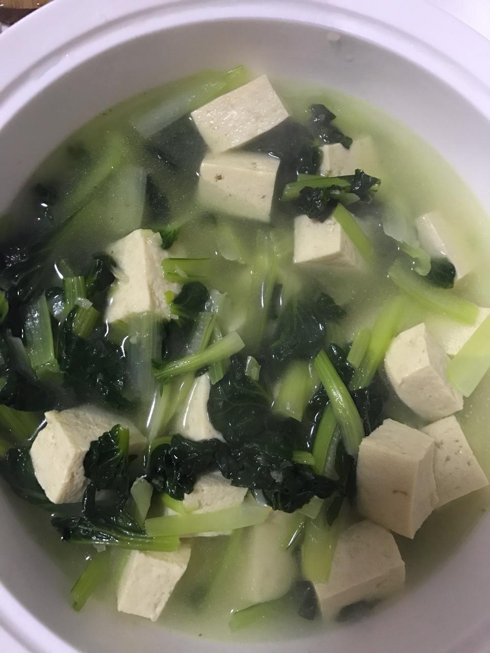 塌菜冻豆腐汤