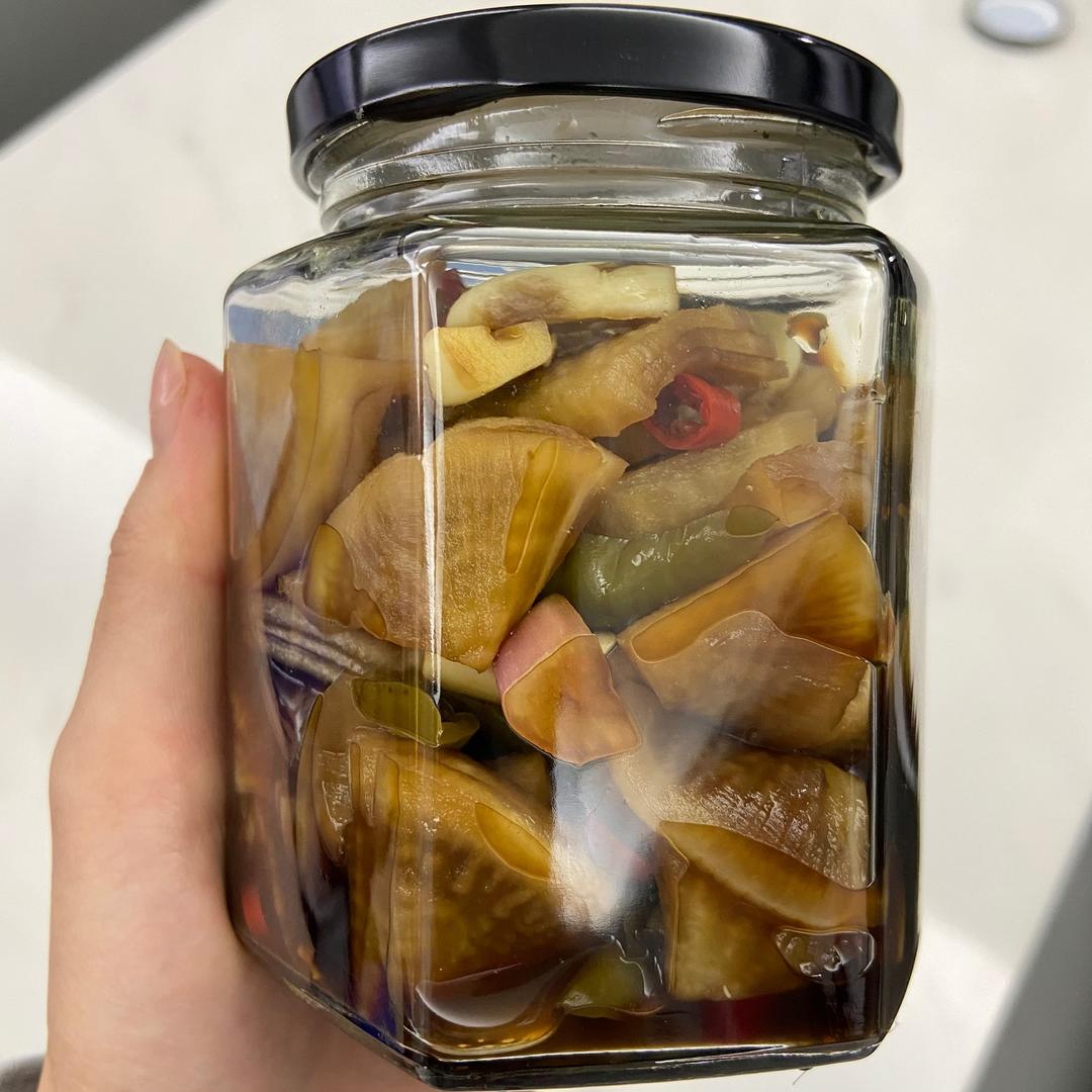 腌萝卜尖椒
