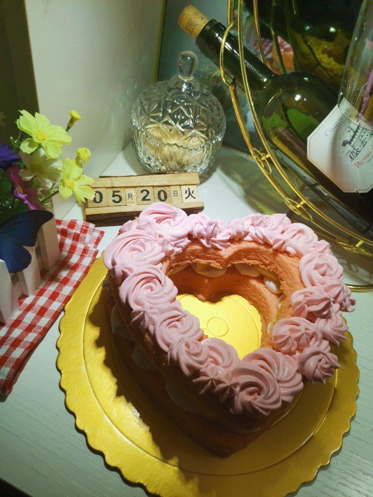 网红心形镂空蛋糕