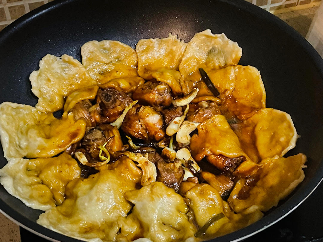 地锅鸡+自制红油【曼食慢语】