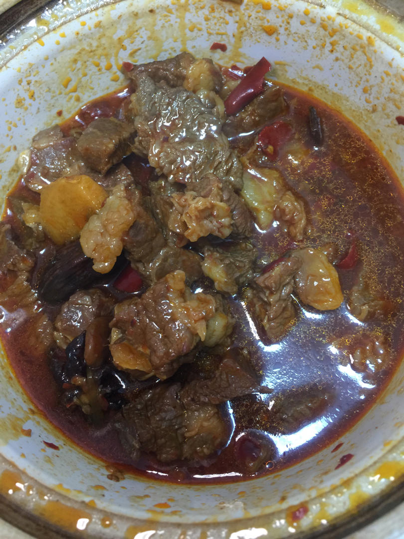 香辣牛腩煲