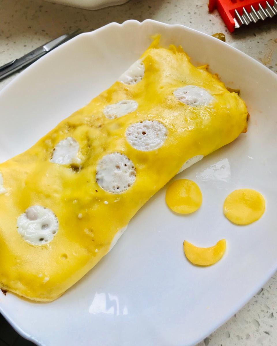 波点蛋包饭