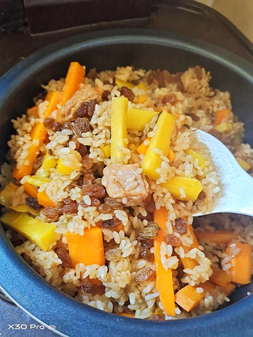 新疆抓饭（简单又好吃的电饭锅版）的做法 步骤13
