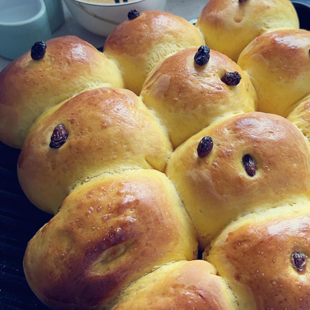 南瓜奶油小餐包（一次发酵）