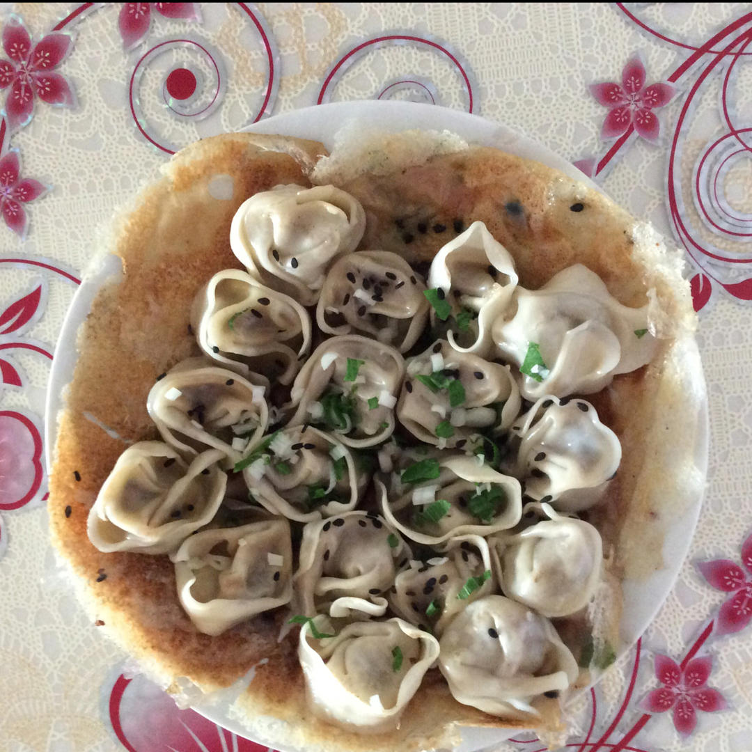 独居食趣-生煎小馄饨