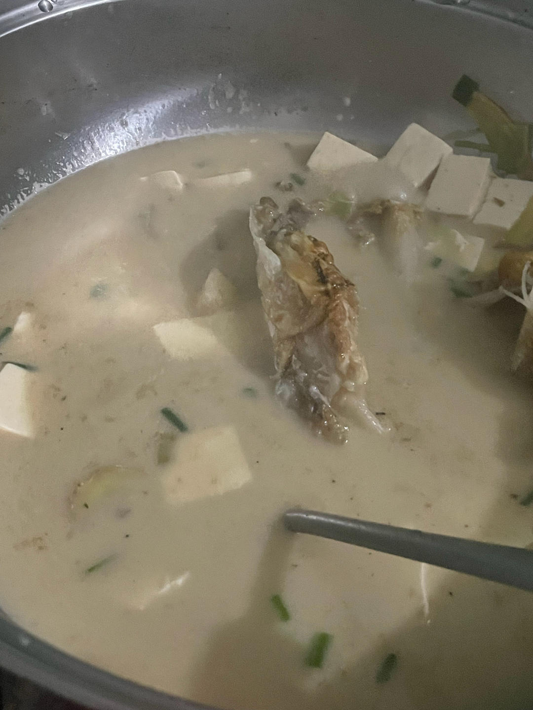 鱼头豆腐汤