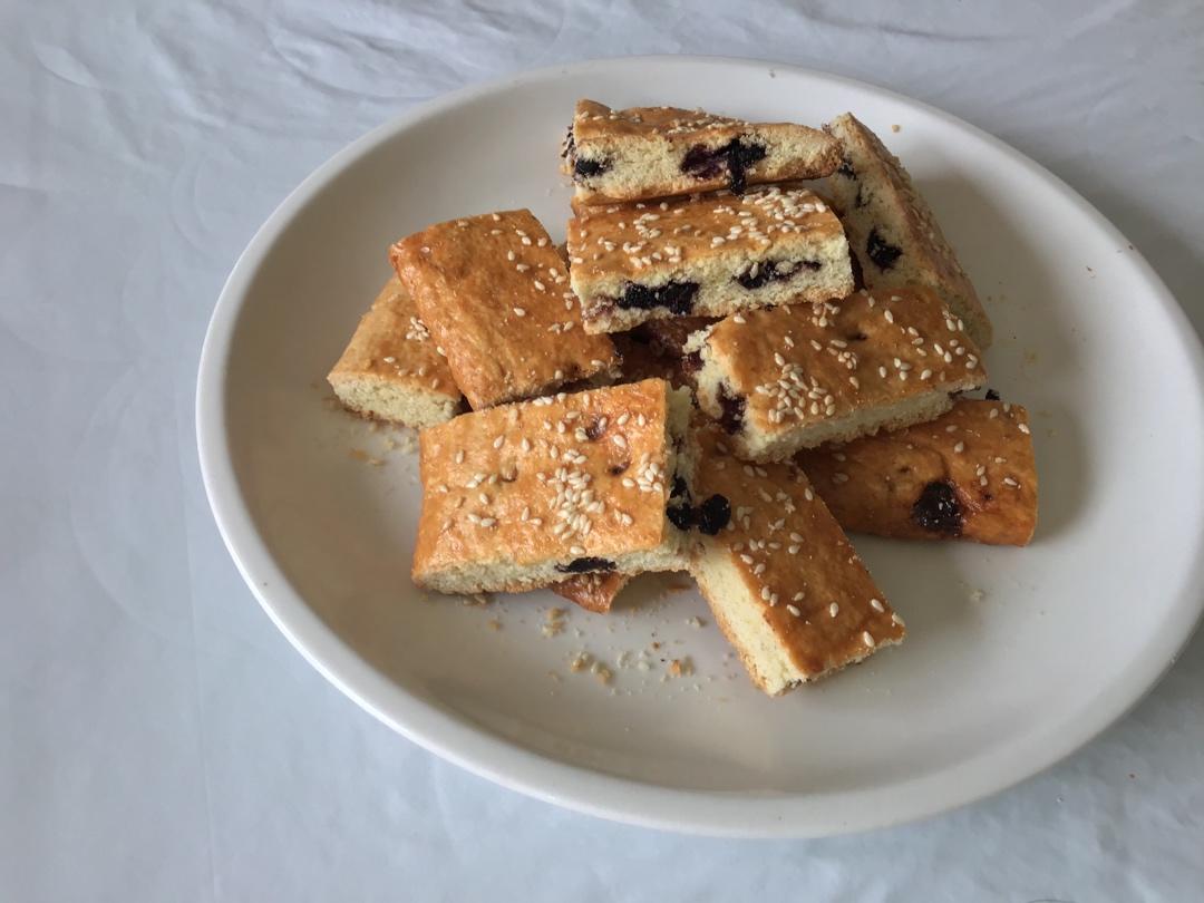 夏季每餐点心：传统奶香绿豆糕