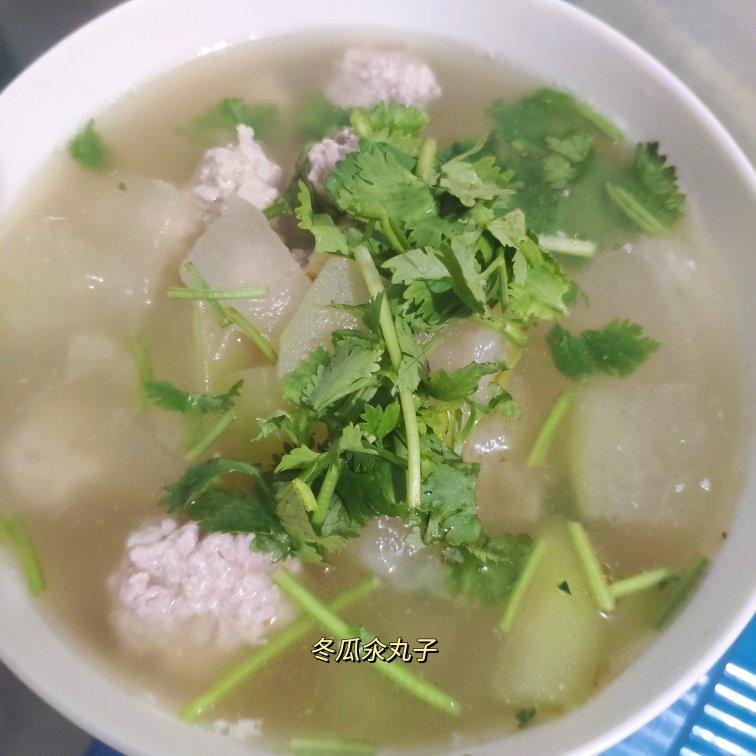 夏天不可错过的家常味--冬瓜丸子汤