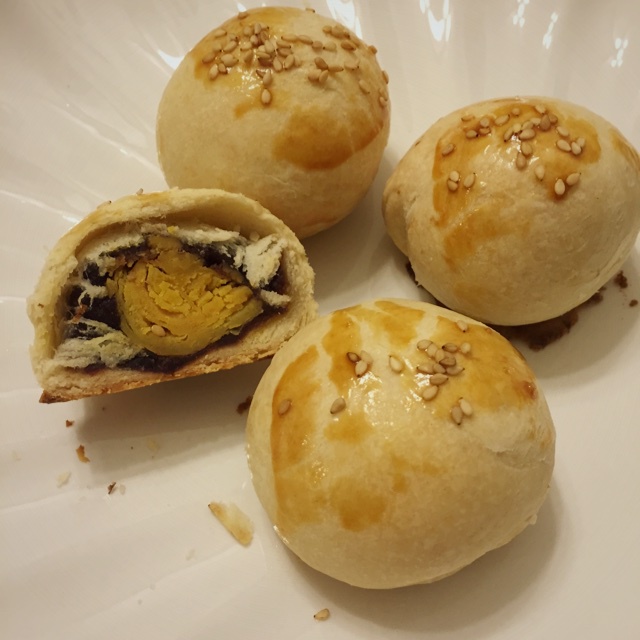 蛋黄酥（古早味）