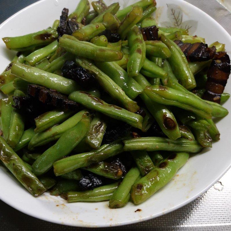 四季豆炒香肠