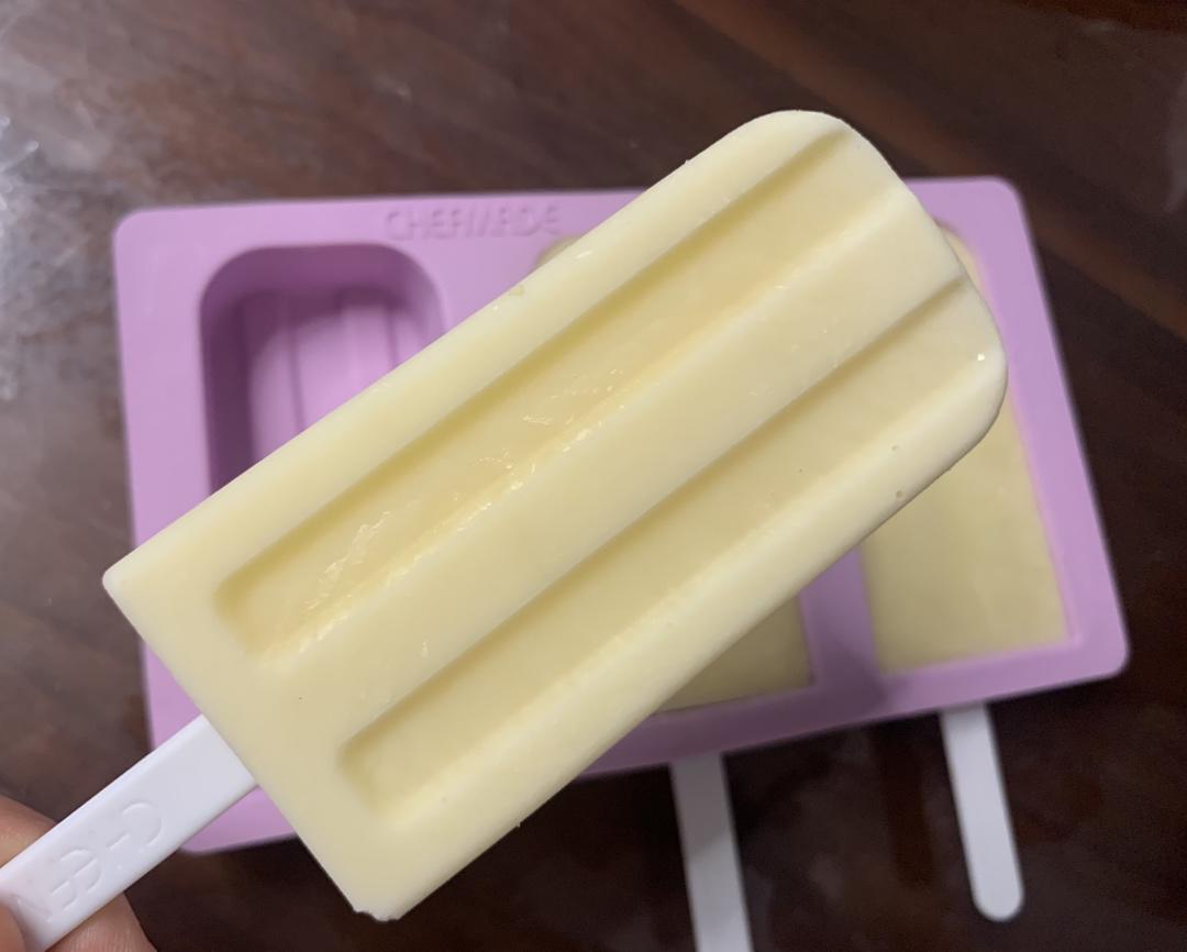 消耗淡奶油的牛奶雪糕的全部作品