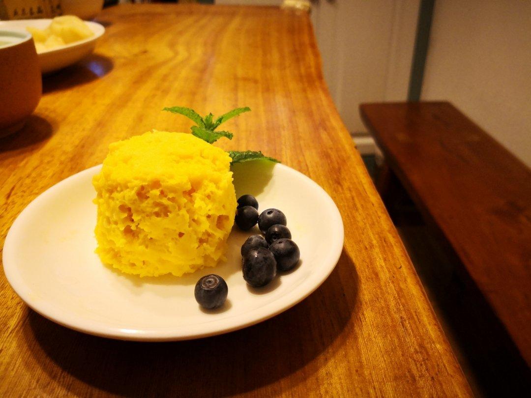 懒人食|1分钟微波炉柠檬酸奶小蛋糕（无油低脂版）