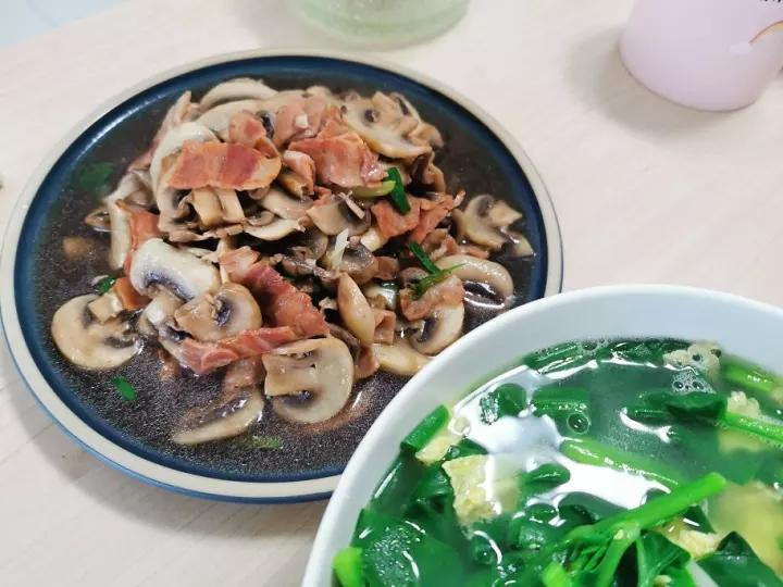 超鲜甜的炒口蘑