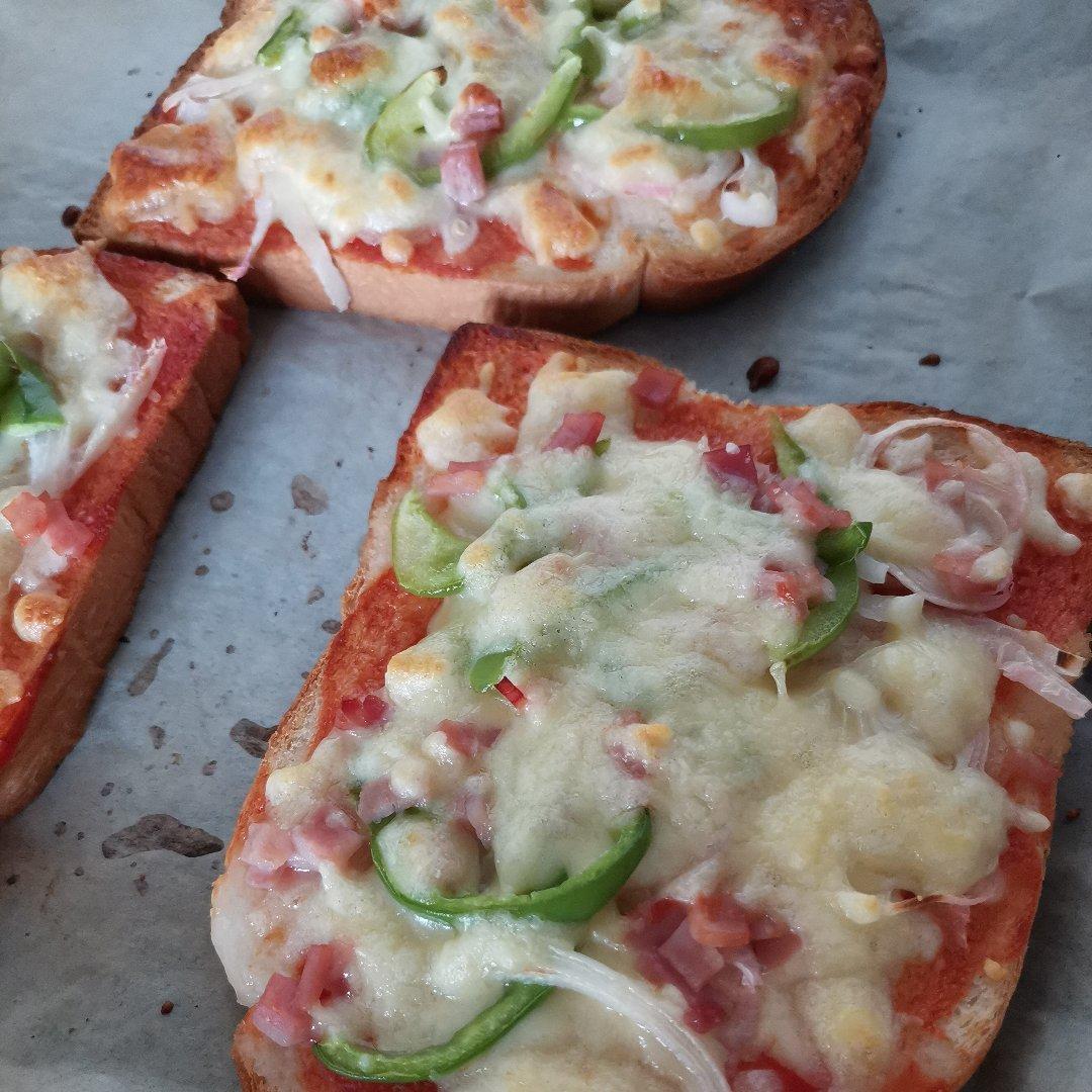 早餐快手面包片披萨