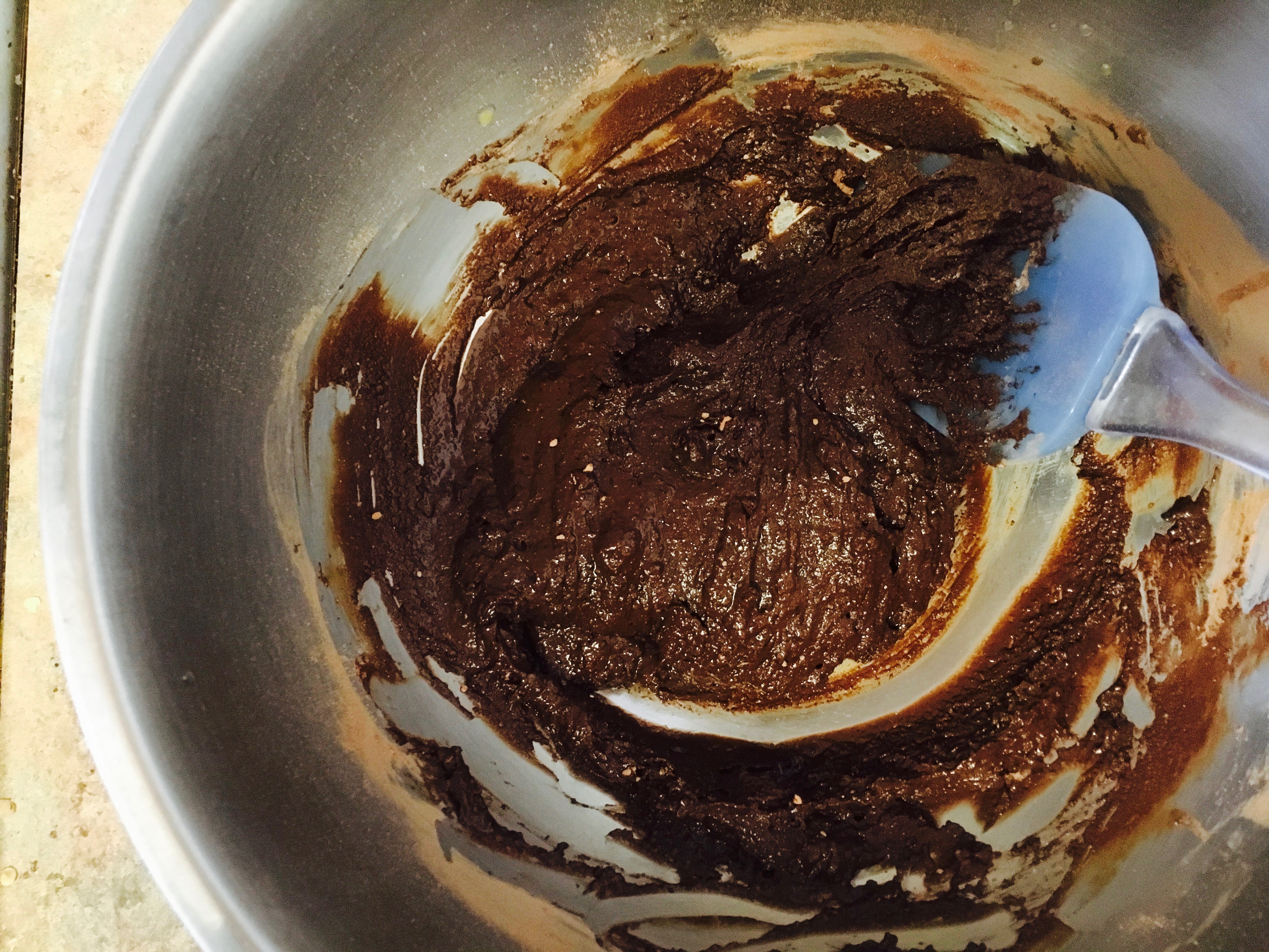 巧克力焦糖椰子面粉布朗尼的做法 步骤4