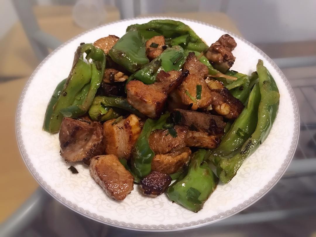 青椒煎排骨
