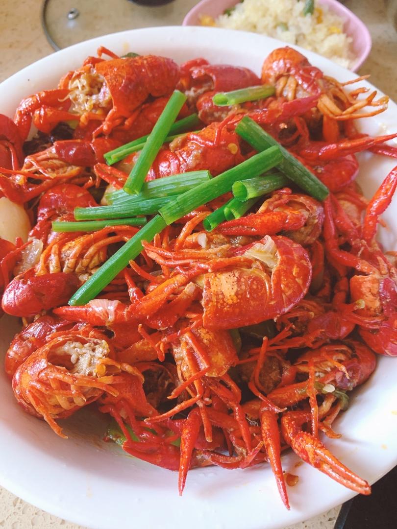 香辣小龙虾（用火锅底料）