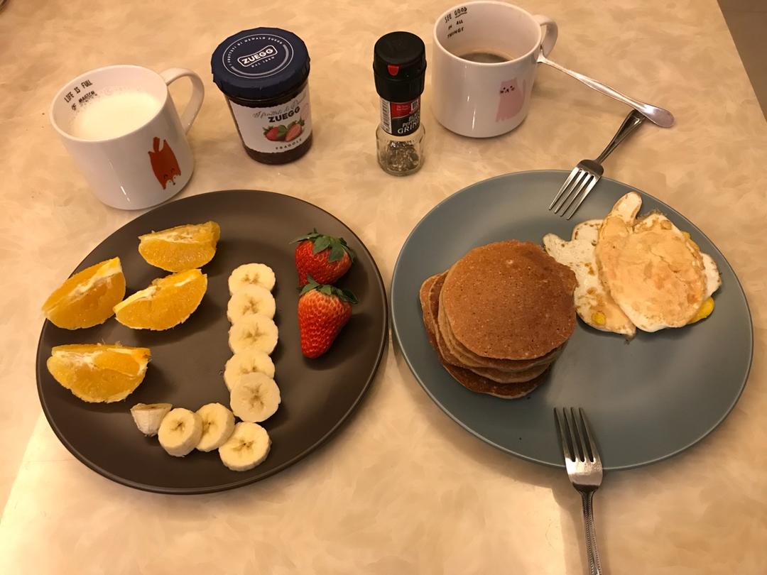 一个搅拌机搞定的燕麦香蕉松饼