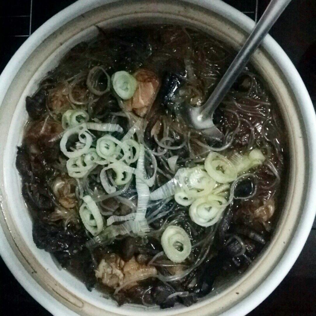 小鸡炖蘑菇