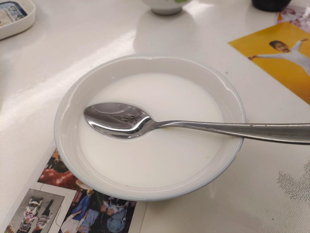 【姜撞奶】没温度计也能撞好一碗祛寒暖胃的粤式甜点