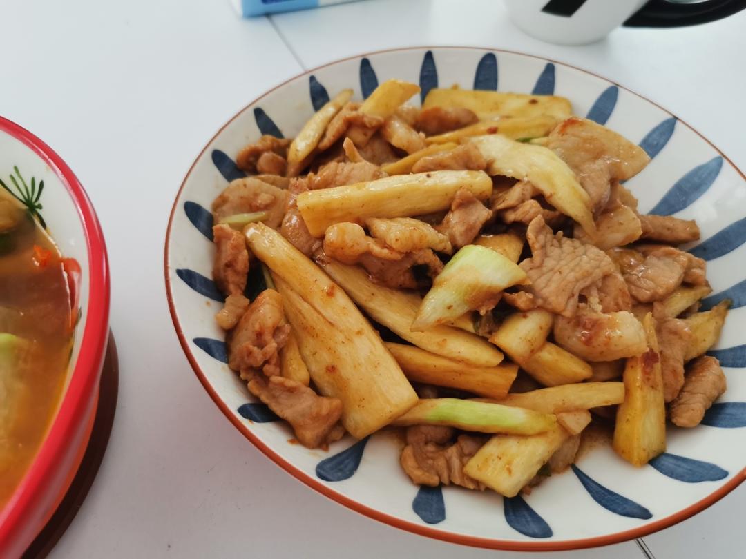 茭白炒肉丝