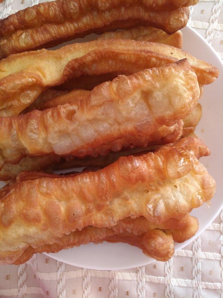 自制蓬松酥脆大油条
