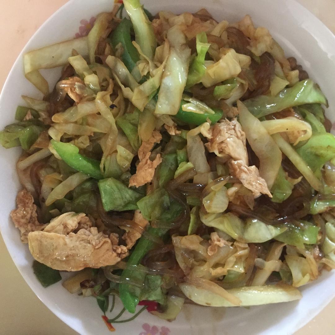 包菜粉丝炒鸡蛋