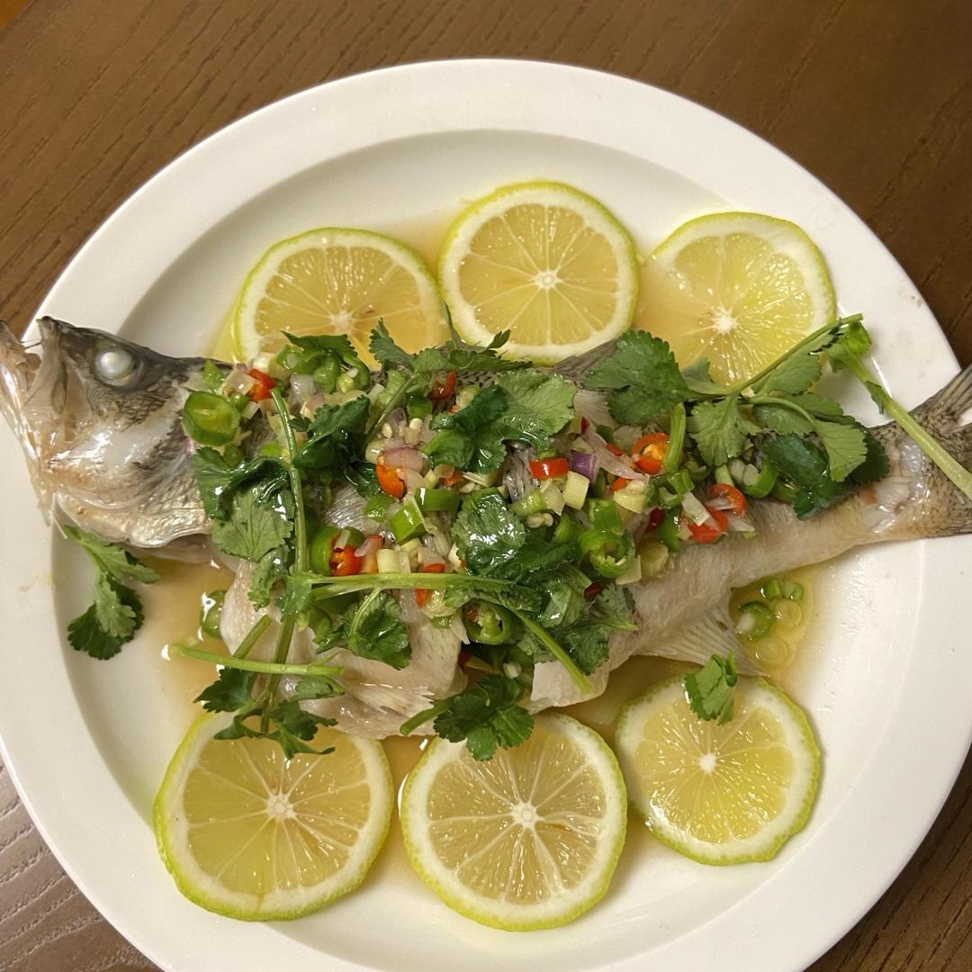 泰式青柠蒸鱼∣鲜嫩口感酸甜开胃