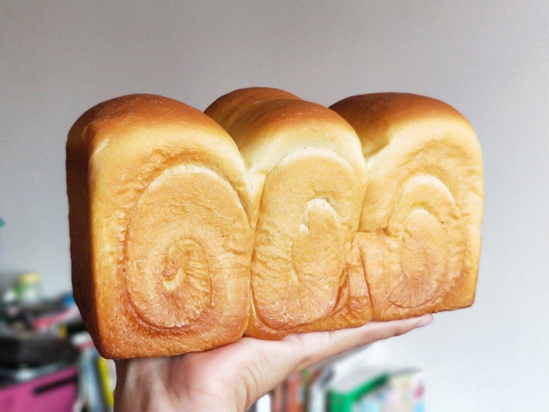 【脆皮米吐司】不用面粉也可以做面包