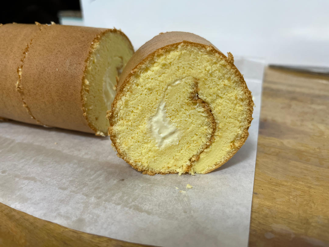 蛋糕卷这样做‼️不掉皮不开裂（小视频食谱）