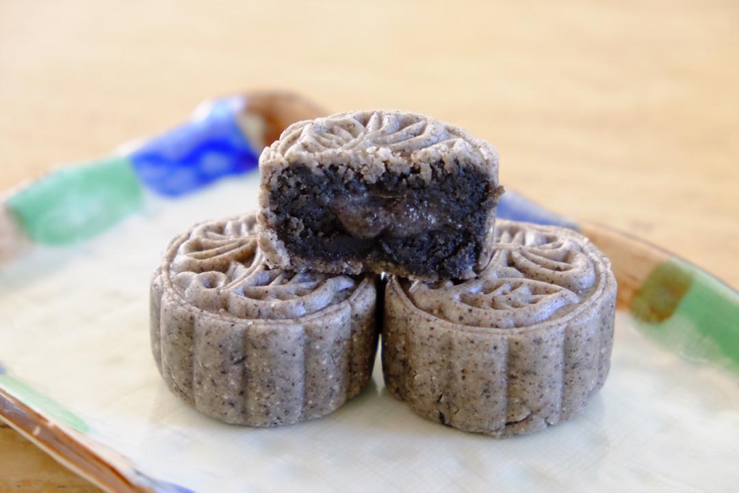 瀑布流心！黑芝麻流心月饼，超香浓！值得做！