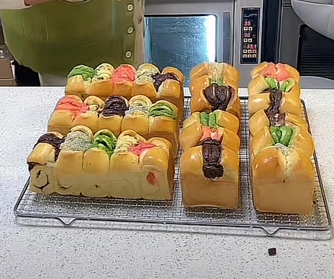 多口味奶酥吐司的做法