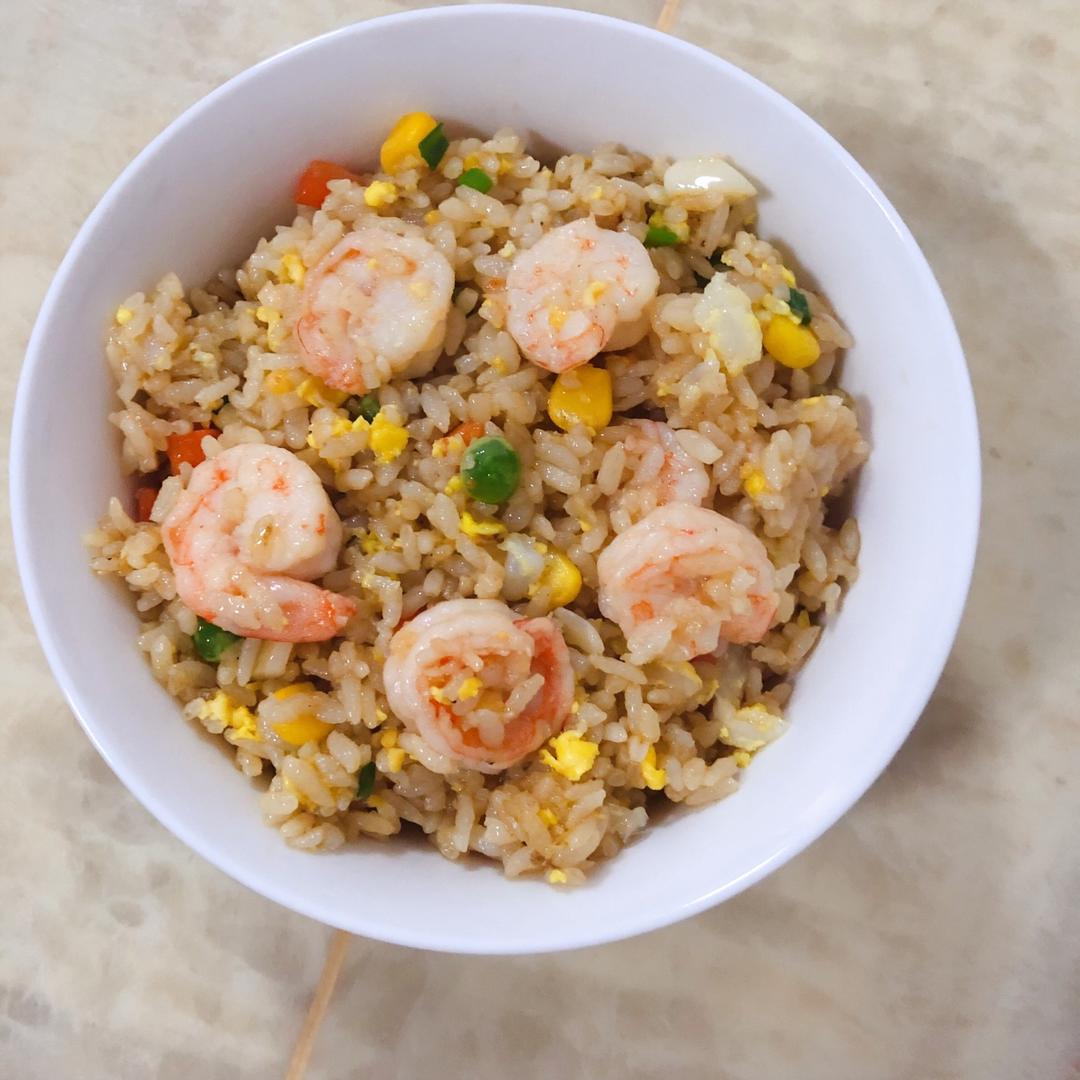 鲜虾炒饭