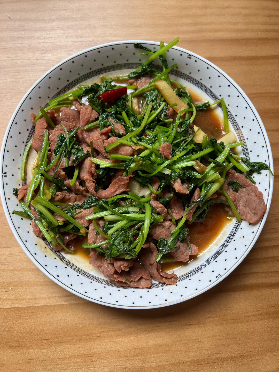 小炒黄牛肉，肉嫩味香！太好吃了简直是米饭杀手！