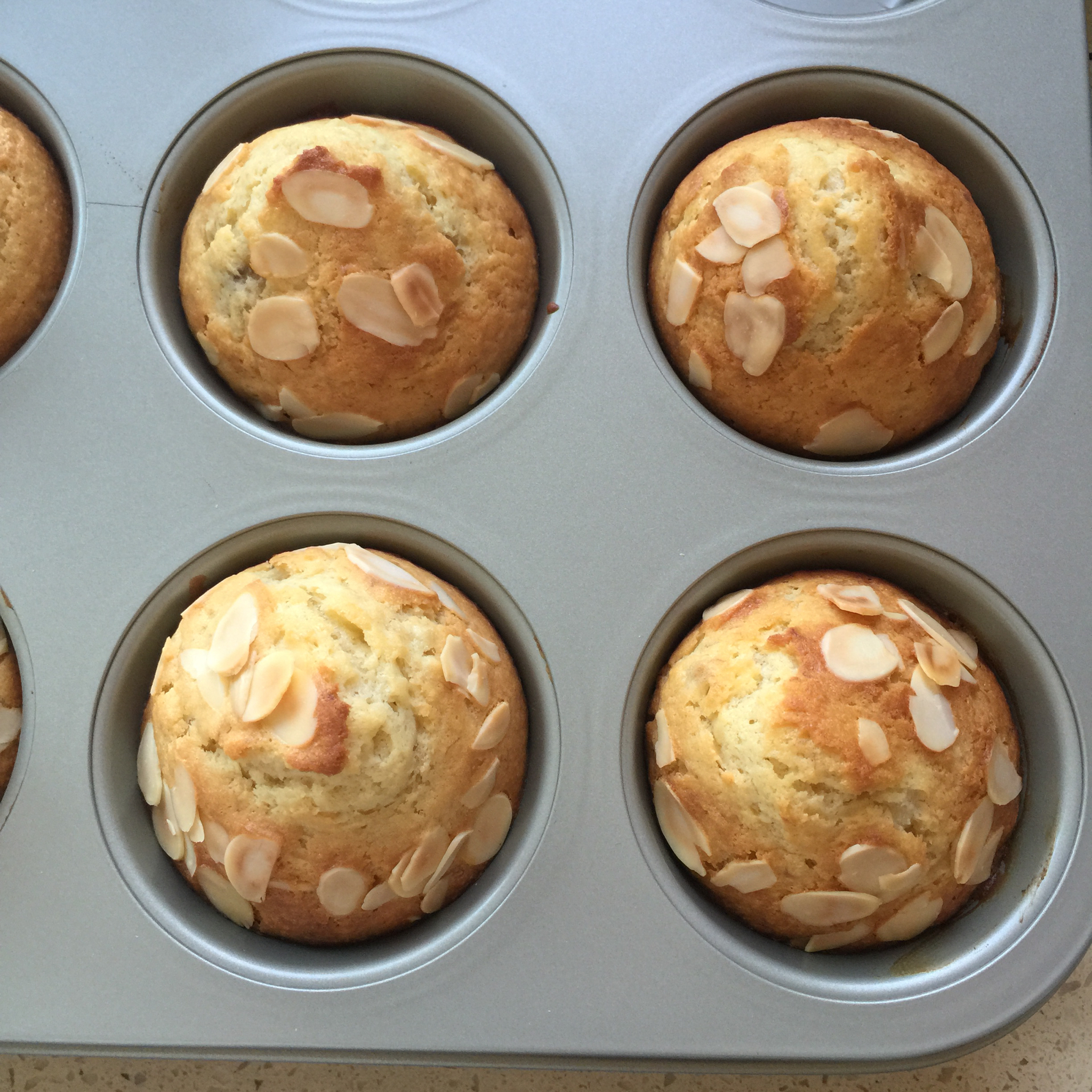 香蕉牛奶玛德琳