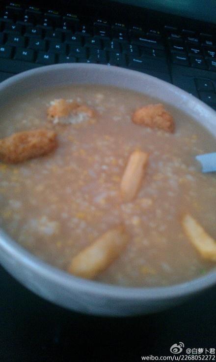 鸡块薯条酸辣酸奶多米粥