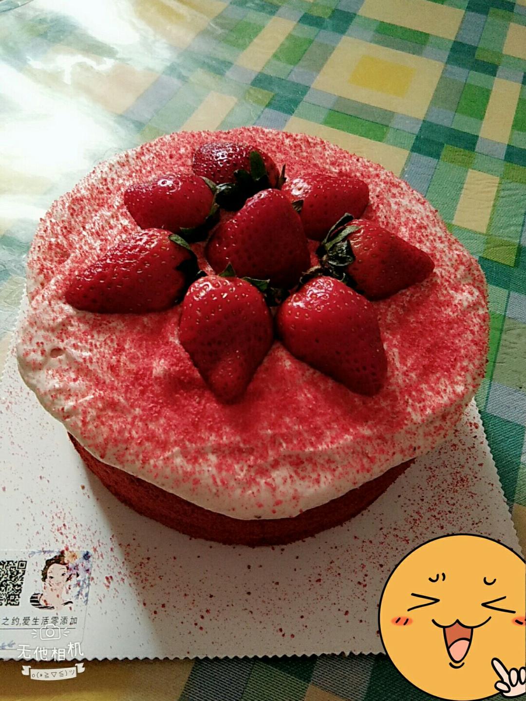 草莓流心蛋糕