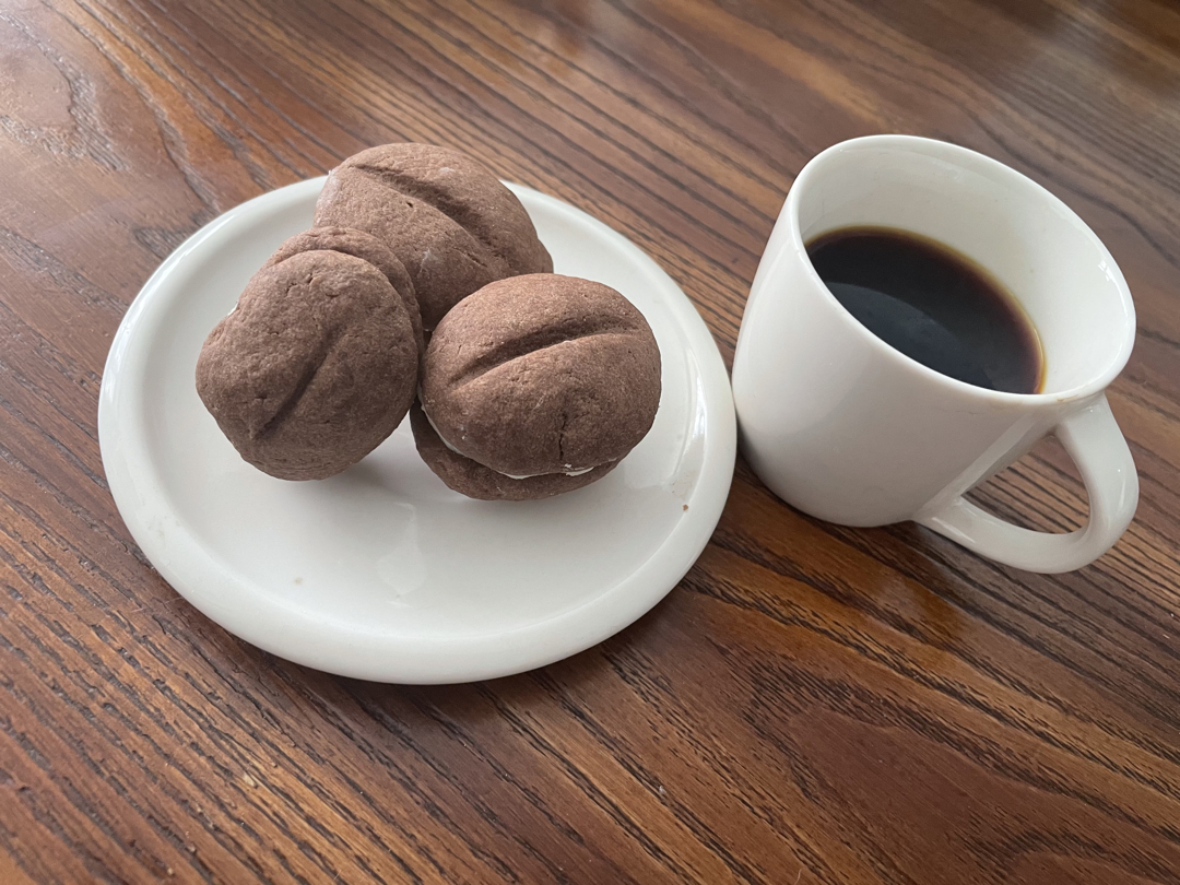 曼食慢语丨咖啡豆夹心饼干