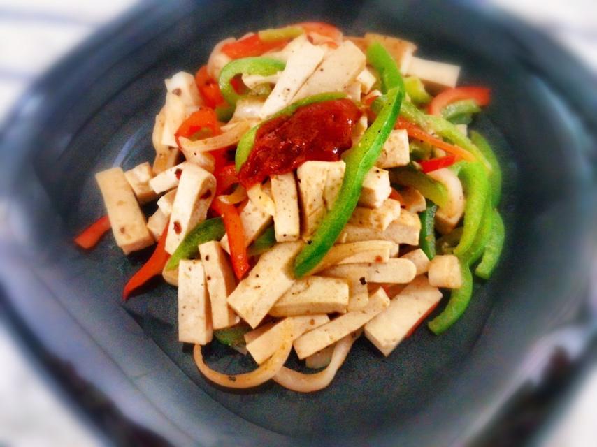 彩椒炒豆腐干（黄油版）