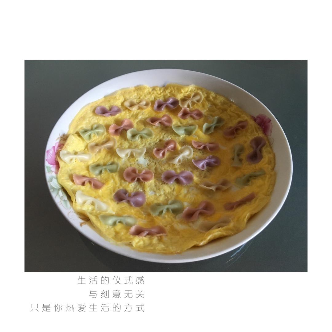 蝴蝶面抱蛋