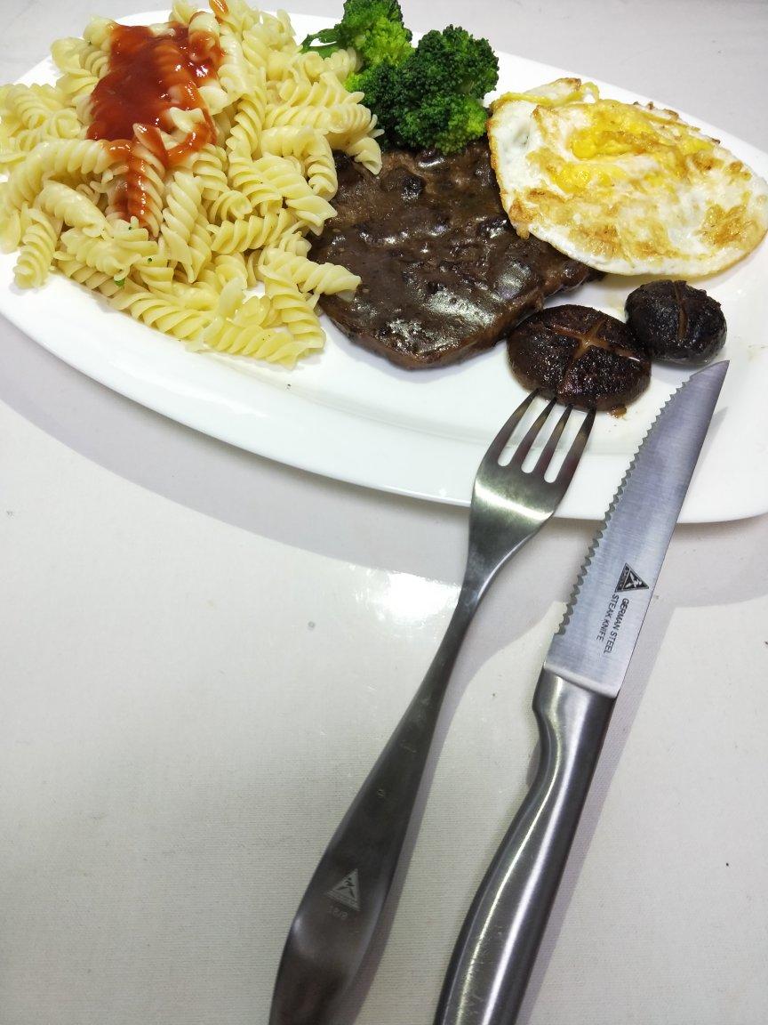 黑椒牛排