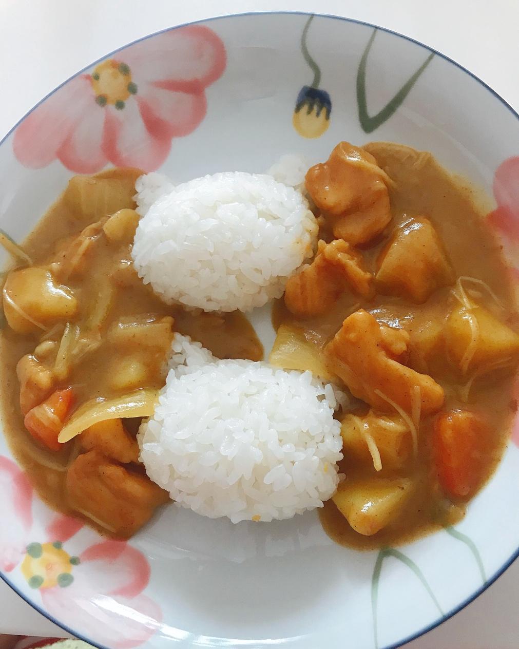 咖喱鸡肉饭